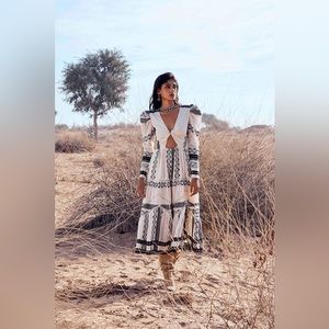 Hemant & Nandita Moira Twisted Yoke Midi
Dress